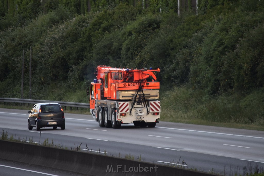 VU PKlemm A 3 Rich Frankfurt Hoehe AK Koeln Heumar P175.JPG - Miklos Laubert